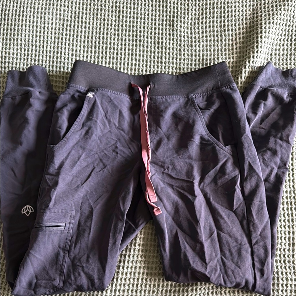 FIGS STEEL SCRUB PANTS